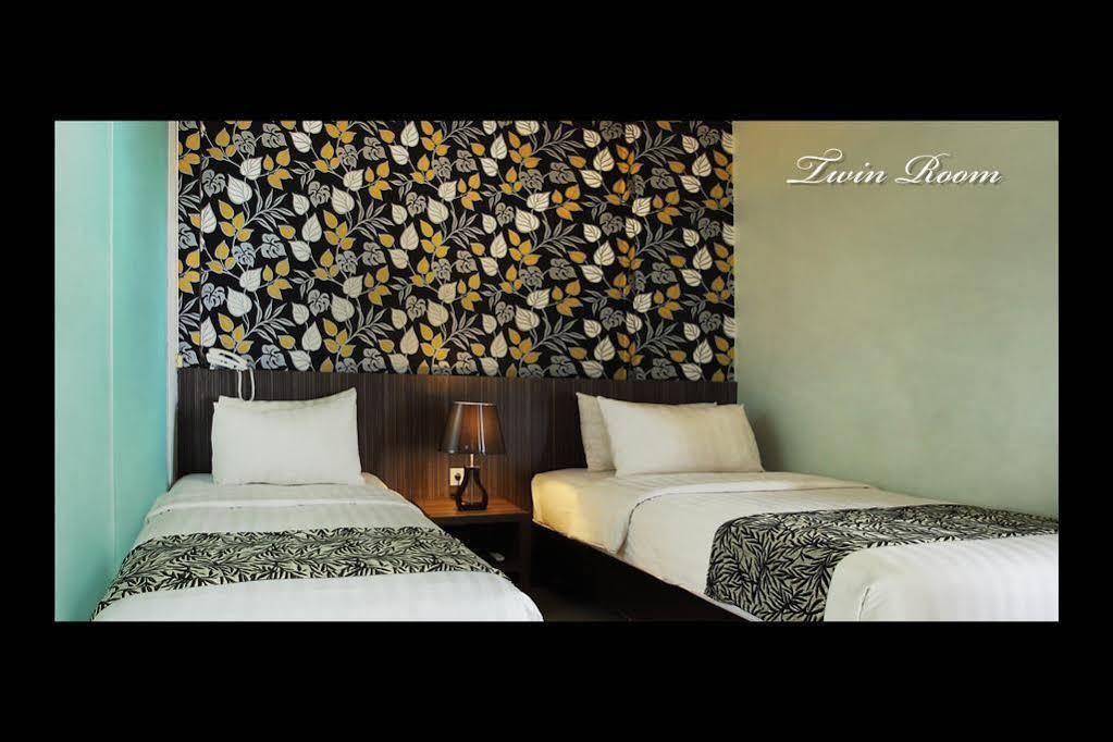Sans Hotel Green Bekasi By Reddoorz Extérieur photo
