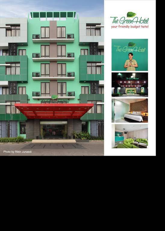 Sans Hotel Green Bekasi By Reddoorz Extérieur photo