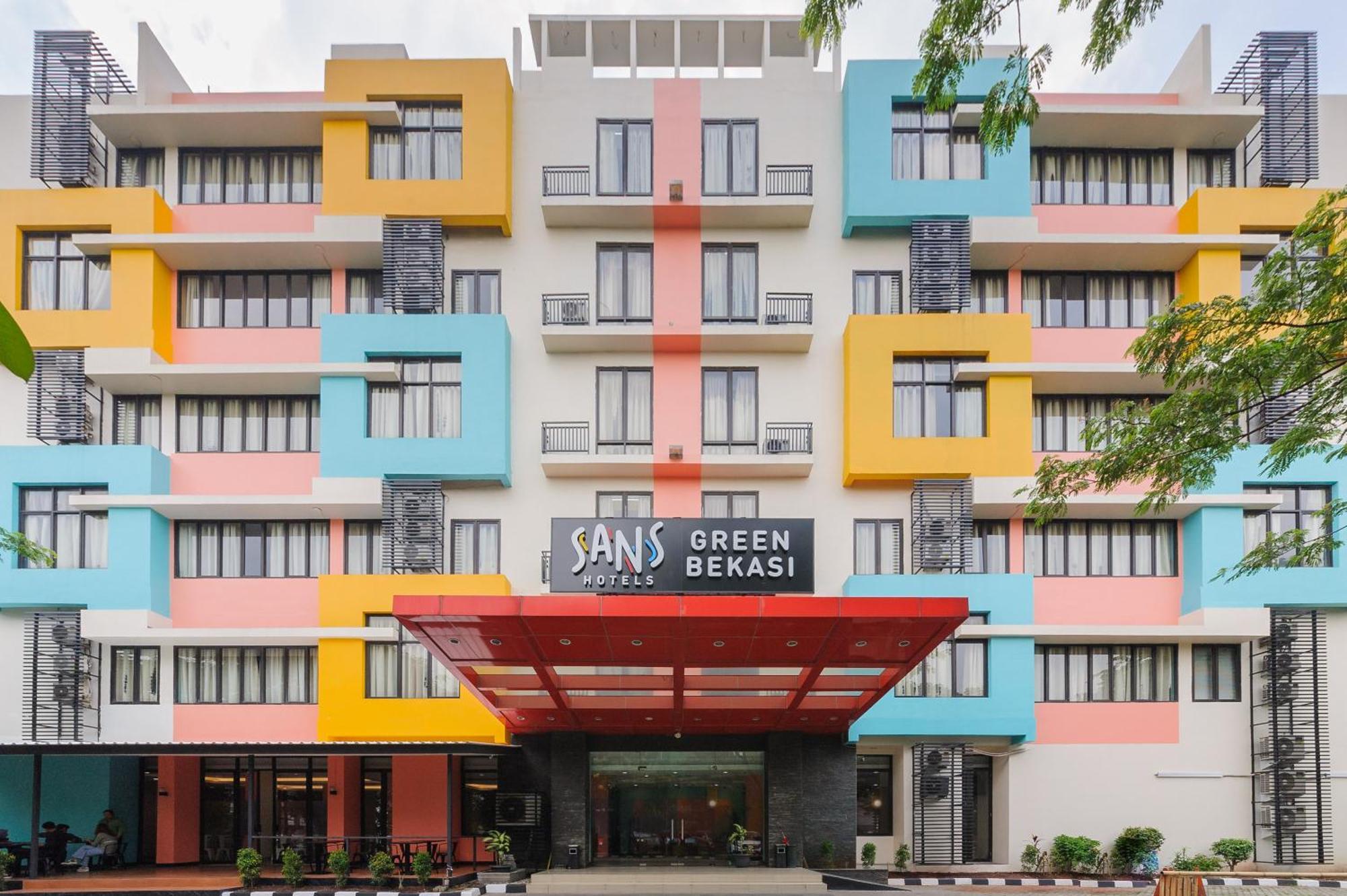 Sans Hotel Green Bekasi By Reddoorz Extérieur photo