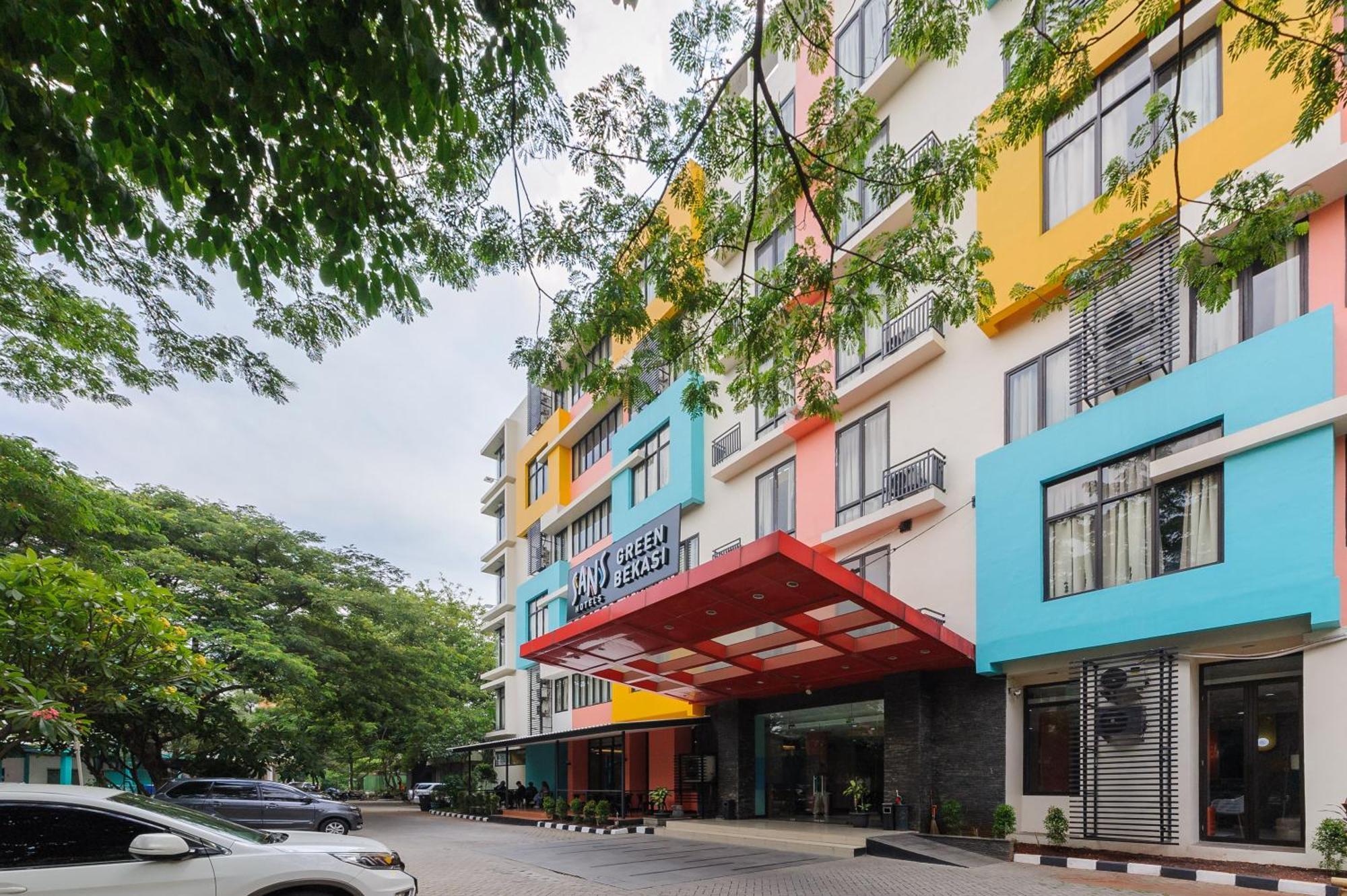 Sans Hotel Green Bekasi By Reddoorz Extérieur photo